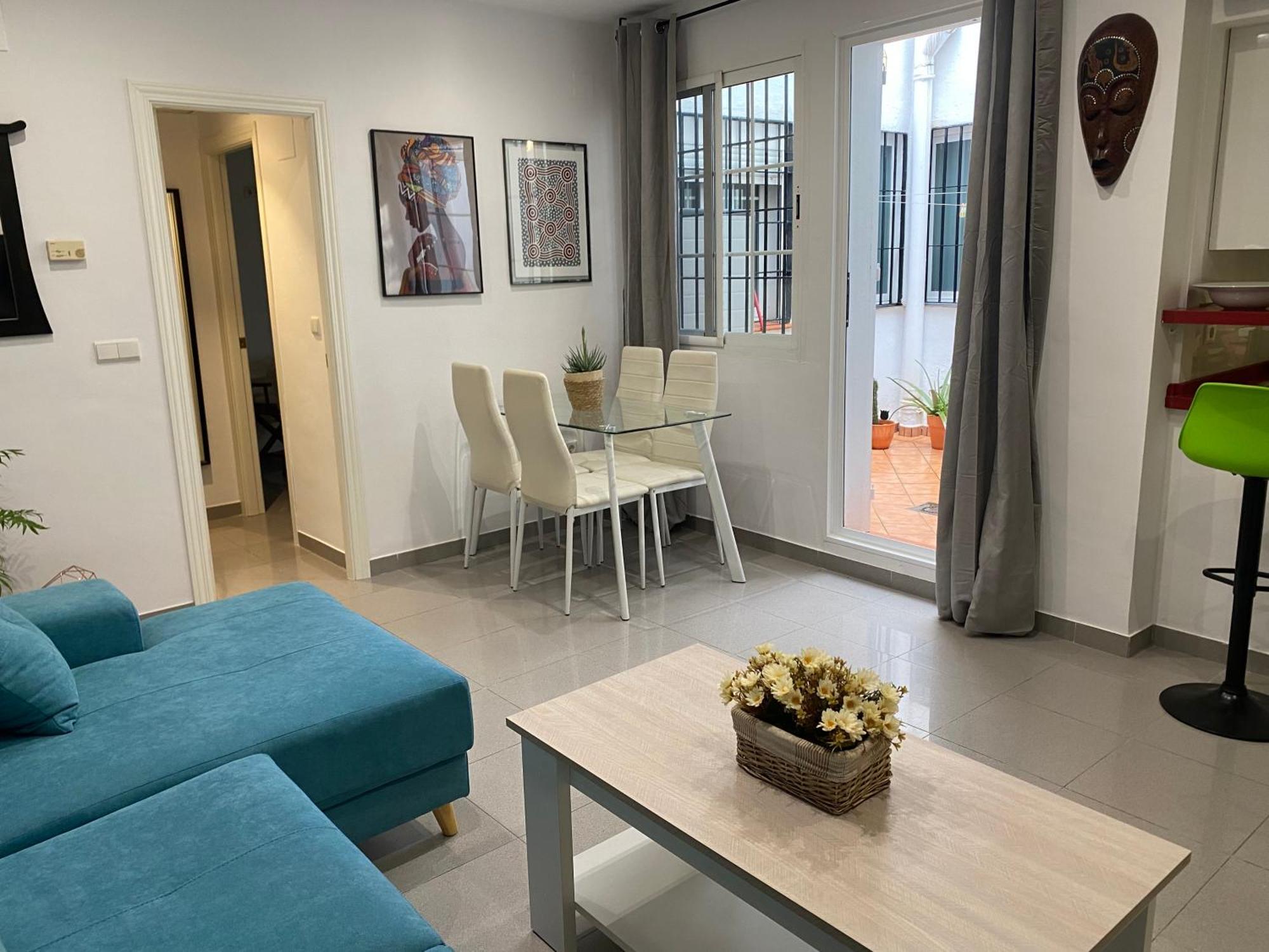 Enmitatiko Alcazar Viejo Apartment Kordoba Bagian luar foto