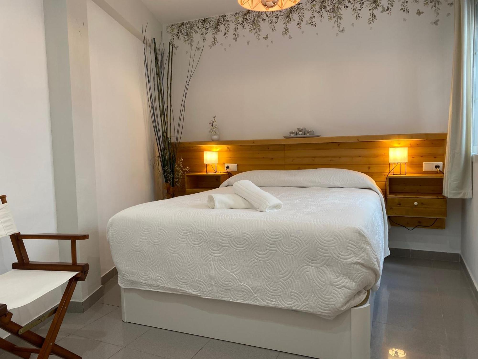 Enmitatiko Alcazar Viejo Apartment Kordoba Bagian luar foto