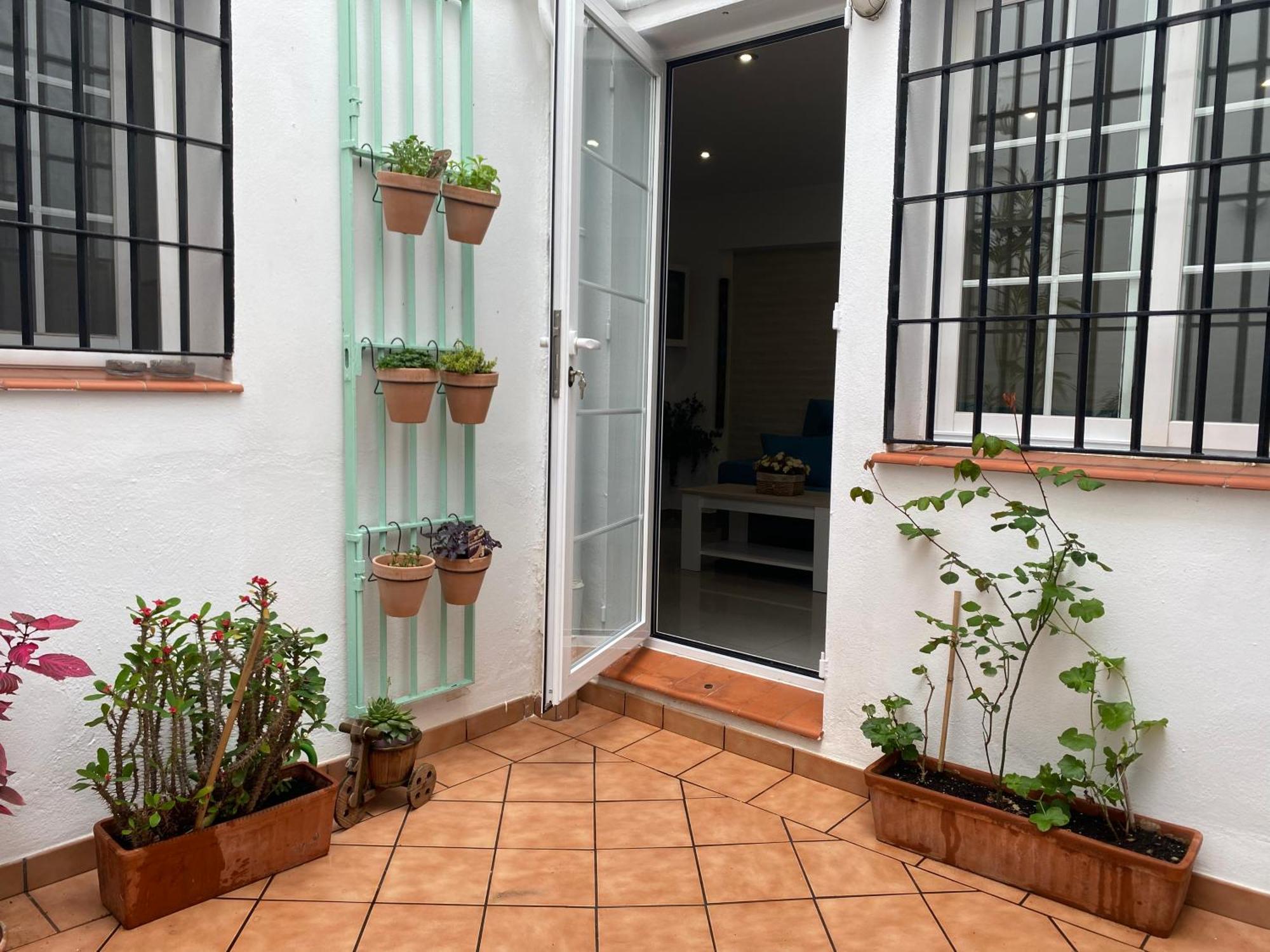 Enmitatiko Alcazar Viejo Apartment Kordoba Bagian luar foto