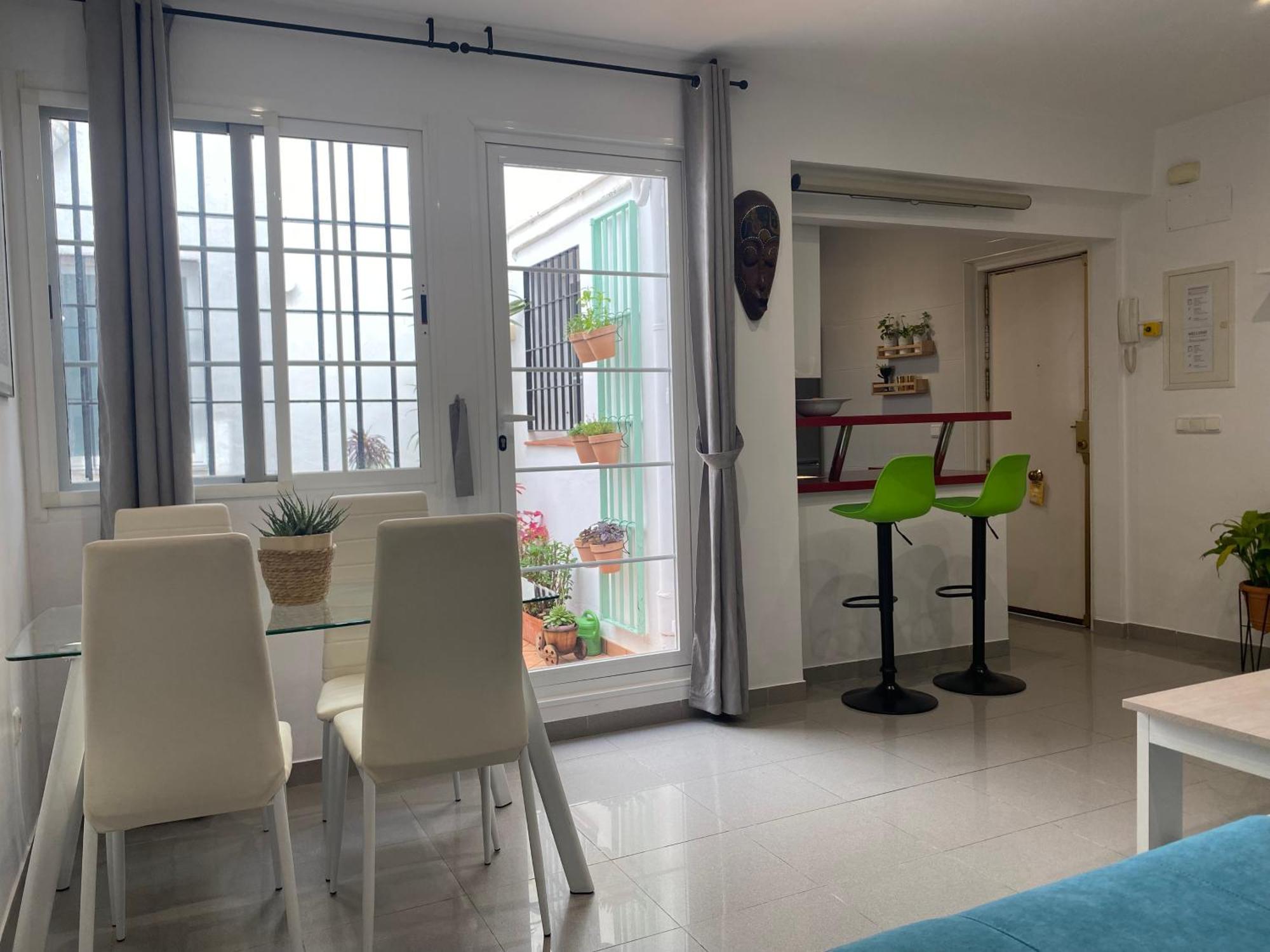 Enmitatiko Alcazar Viejo Apartment Kordoba Bagian luar foto